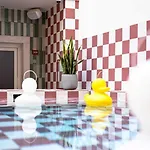 Upon Angels - Adults Only Apartmanhotel Lisboa