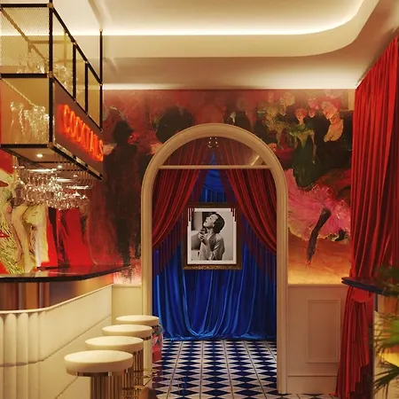 Upon Angels - Adults Only Лиссабон