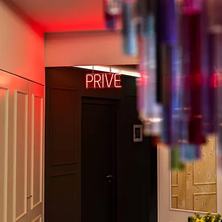 Upon Angels - Adults Only Апарт-отель 4*