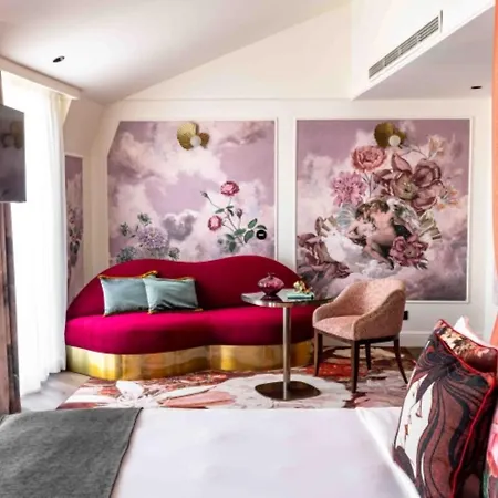 Апарт-отель Upon Angels - Adults Only 4*