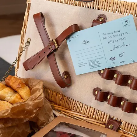 Upon Angels - Adults Only Апарт-отель Лиссабон