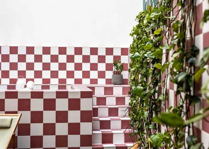 Upon Angels - Adults Only Lisbon